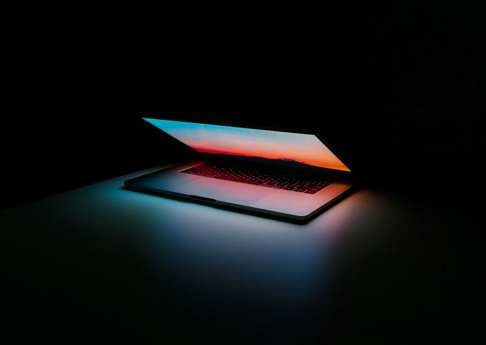 Marketing email — Avance Hub